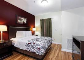 Red Roof Inn & Suites Wilson 4
