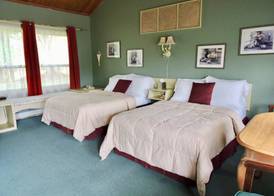 Vinehurst Inn And Suites 5
