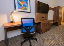 Holiday Inn Express & Suites HOUSTON NORTH I-45 SPRING by IHG 5