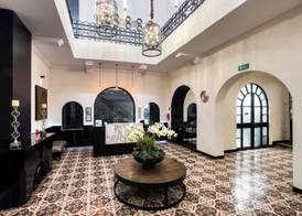AR 218 Hotel by ULIV 2
