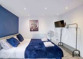 Apartment King House Hayes 2