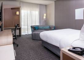 Courtyard by Marriott Indianapolis West-Speedway 5