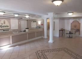La Quinta Inn by Wyndham Bakersfield South 2