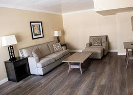 Travelodge by Wyndham Monterey Bay 5