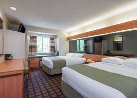 Microtel Inn & Suites by Wyndham Uncasville Casino Area 4