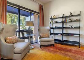 Best Western Royal Palace Inn & Suites 2