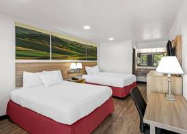 Days Inn by Wyndham Independence 5