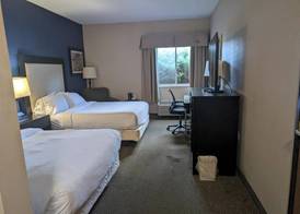 Wingate by Wyndham Ashland 5