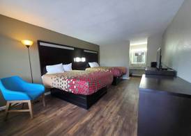 Econo Lodge Lavonia I-85 4