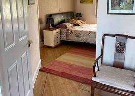 Orchard Side Bed and Breakfast 4