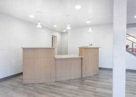 Travelodge by Wyndham Elkhart 2