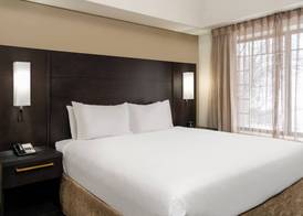 Residence Inn by Marriott Chicago Oak Brook 4