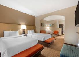Best Western Plus DFW Airport Suites 4