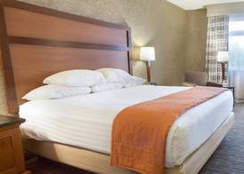 Drury Plaza Hotel Flagstaff 5
