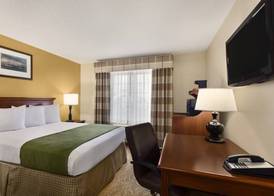 Country Inn & Suites by Radisson, Marion, OH 4