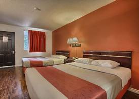Motel 6-Windsor, ON 4