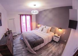Les Chambres D'hotes De Valensole 5