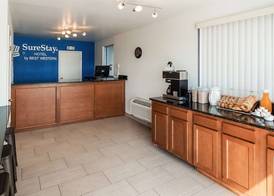 SureStay Hotel by Best Western Findlay 3