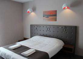 Hotel Sur Le Quai 5