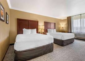 Comfort Inn & Suites Redwood Country 4