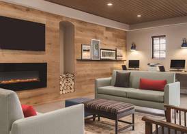 Country Inn & Suites by Radisson, Chicago-Hoffman 3