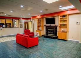 OYO hotel Greensboro east I 40 5