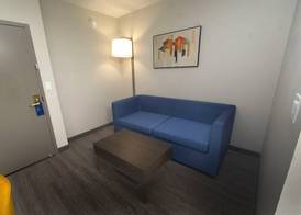 Holiday Inn Express & Suites COCOA by IHG 2