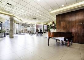 Executive Suites Hotel & Conference Center, Metro Vancouver 2