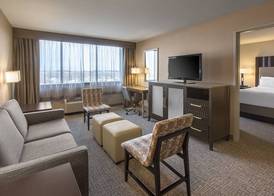 Holiday Inn DENVER LAKEWOOD by IHG 4
