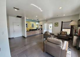 Scottish Inns & Suites Forney 3