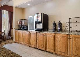 Quality Inn & Suites 5