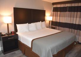 Ramada by Wyndham Vineland Millville Area 5