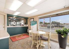 Econo Lodge Washington NC North 2