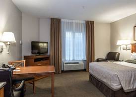 Candlewood Suites BURLINGTON by IHG 4