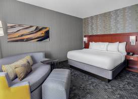 Courtyard by Marriott Pittsburgh Airport 4