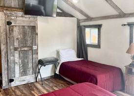 Scenic Valley Motel 4
