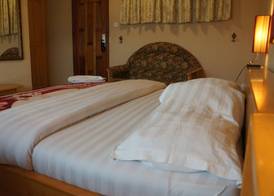 Eusbett Hotel 5