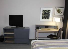 Country Inn & Suites by Radisson, Romeoville - Bolingbrook 5