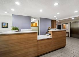 Microtel Inn by Wyndham Greensboro 3