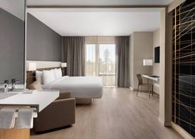 AC Hotel by Marriott Santa Rosa Sonoma Wine Country 4