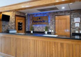 AmericInn by Wyndham Cedar Rapids North 4