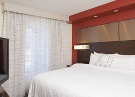Residence Inn by Marriott Grand Rapids Airport 4
