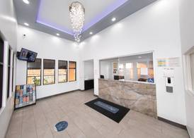Travelodge Inn & Suites by Wyndham West Covina 2