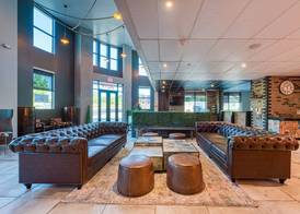 Hotel Lexen Newhall & Santa Clarita - Near Six Flags Magic Mountain 3
