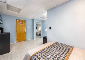 Hammock Inn & Suites North Beach Hotel 3