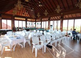 Araamu Holidays & Spa 4