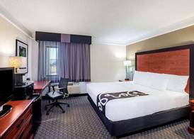 La Quinta by Wyndham Houston Baytown East 4