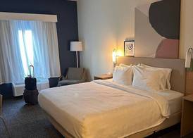 Spark By Hilton Louisville Airport 2