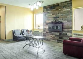 Super 8 by Wyndham Indianapolis South 5