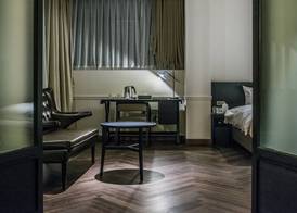Rivertain Hotel 4